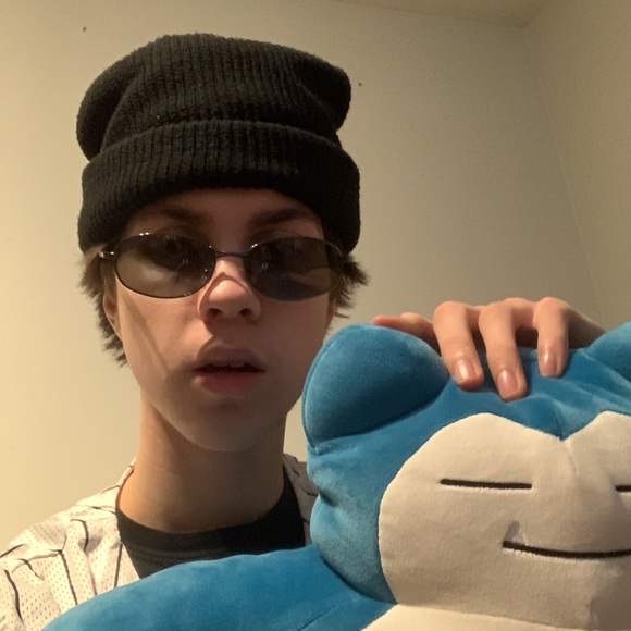 Meet your Posher, Julien - Picture 3 of 8